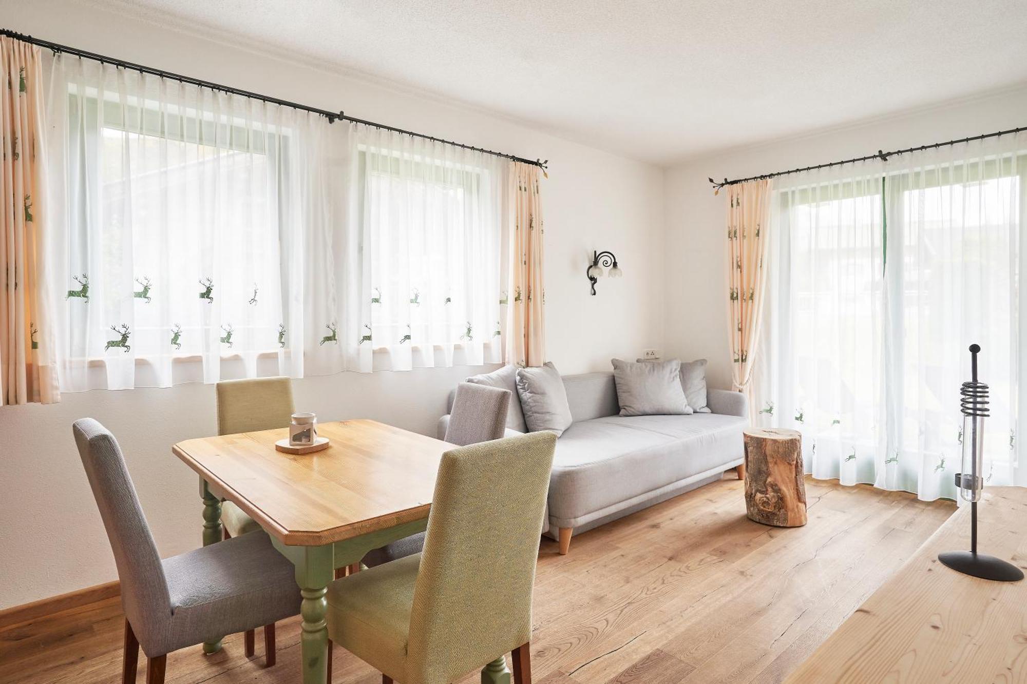 Rosamunde Apartments Leutasch Kamer foto