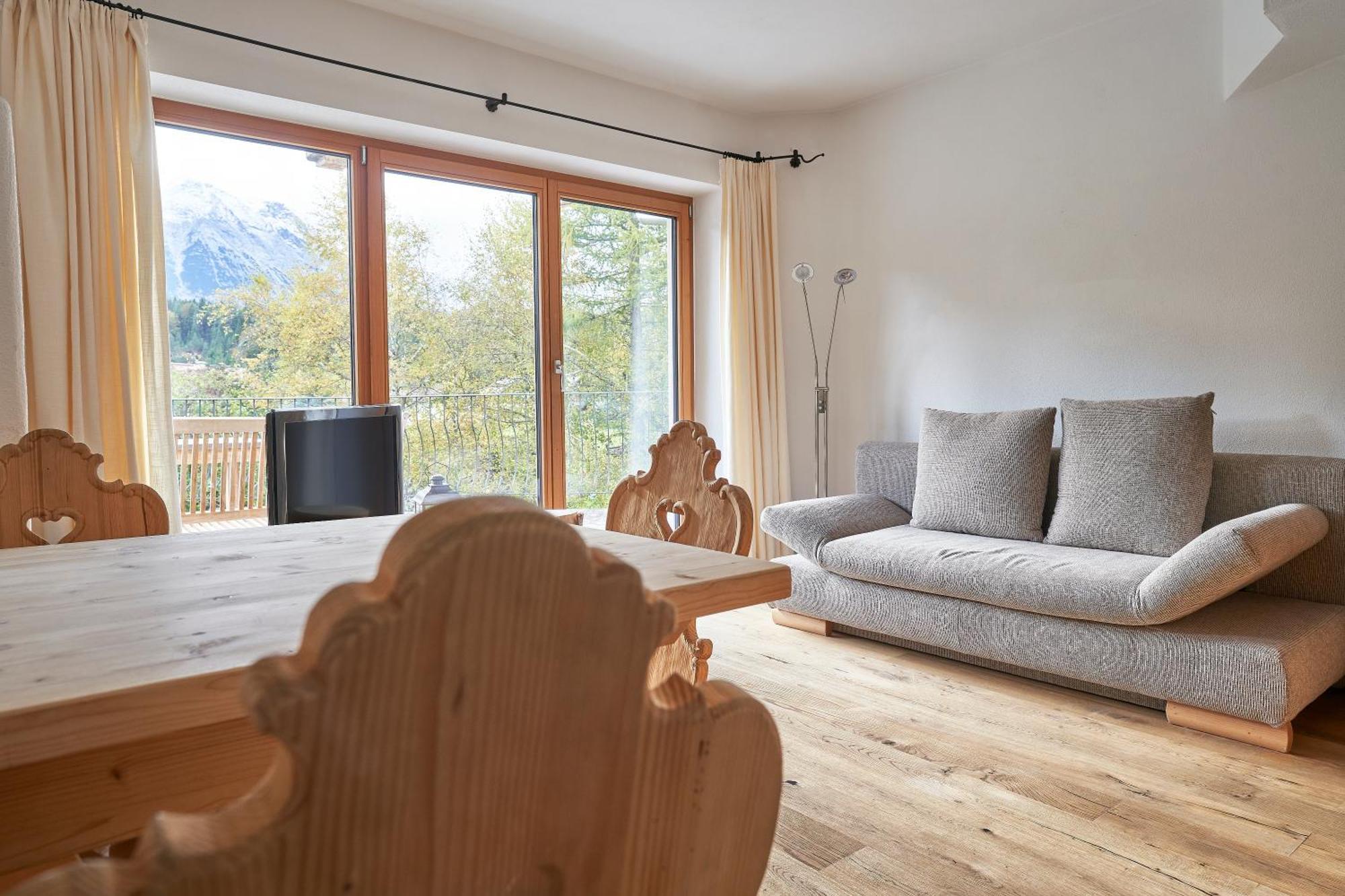 Rosamunde Apartments Leutasch Kamer foto